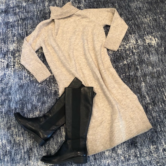 *RELISTED* Oatmeal Turtleneck Sweater Dress NWT Women’s Size Small - Picture 2 of 7